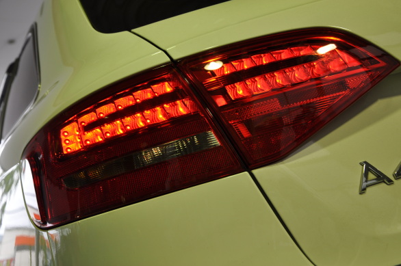 LED