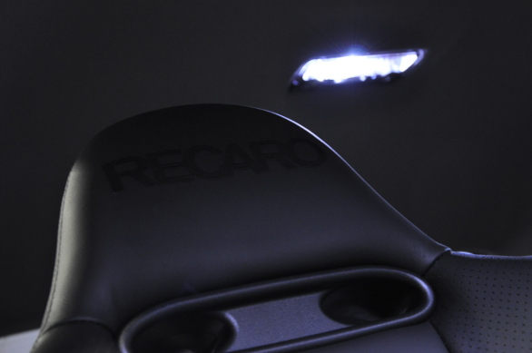 RECARO1