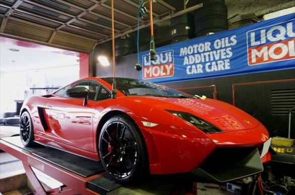 SUPER TROFEO STRADALE