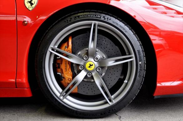 458 SPECIALE