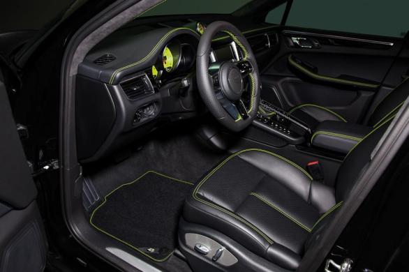 techart_for_porsche_macan_interior_0.jpg