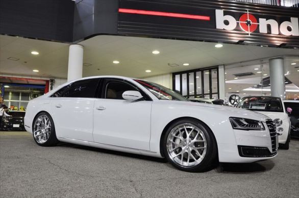 AUDI A8 HYPER FORGED