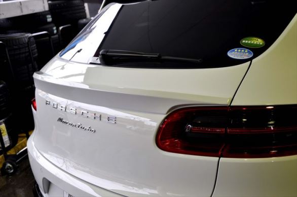 MACAN TECHART