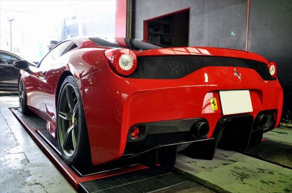 458 SPECIALE