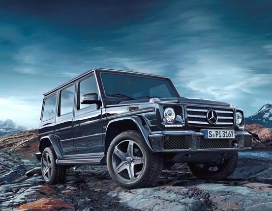 2016-mercedes-benz-g550-front-static2-600-001.jpg