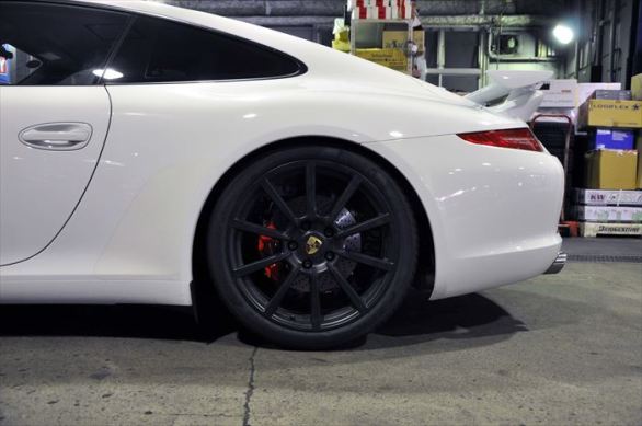 PORSCHE 991