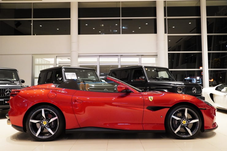 bond葛飾 Ferrari ポルトフィーノM オープンカー