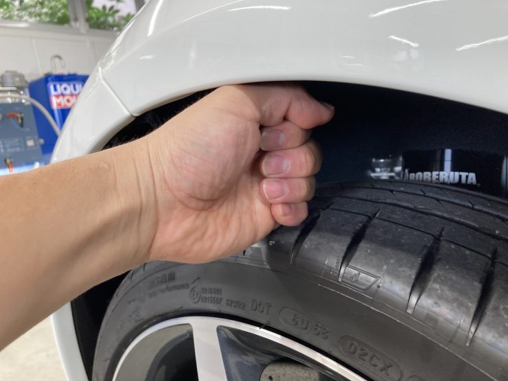 フェラーリ　ポルトフィーノ　車高ダウン　ダウンサス　ロベルタリフター　ASRバルブ開閉システム　デジタルインナーミラー　キャリパーペイント　BOND　葛飾　 東京都　輸入車カスタム