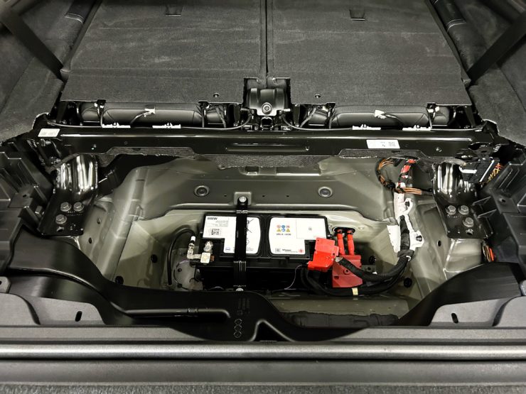 BMW G07 X7 電動サイドステップ bond 葛飾