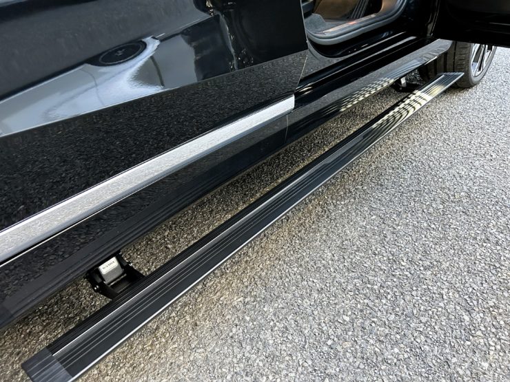 BMW G07 X7 電動サイドステップ bond 葛飾