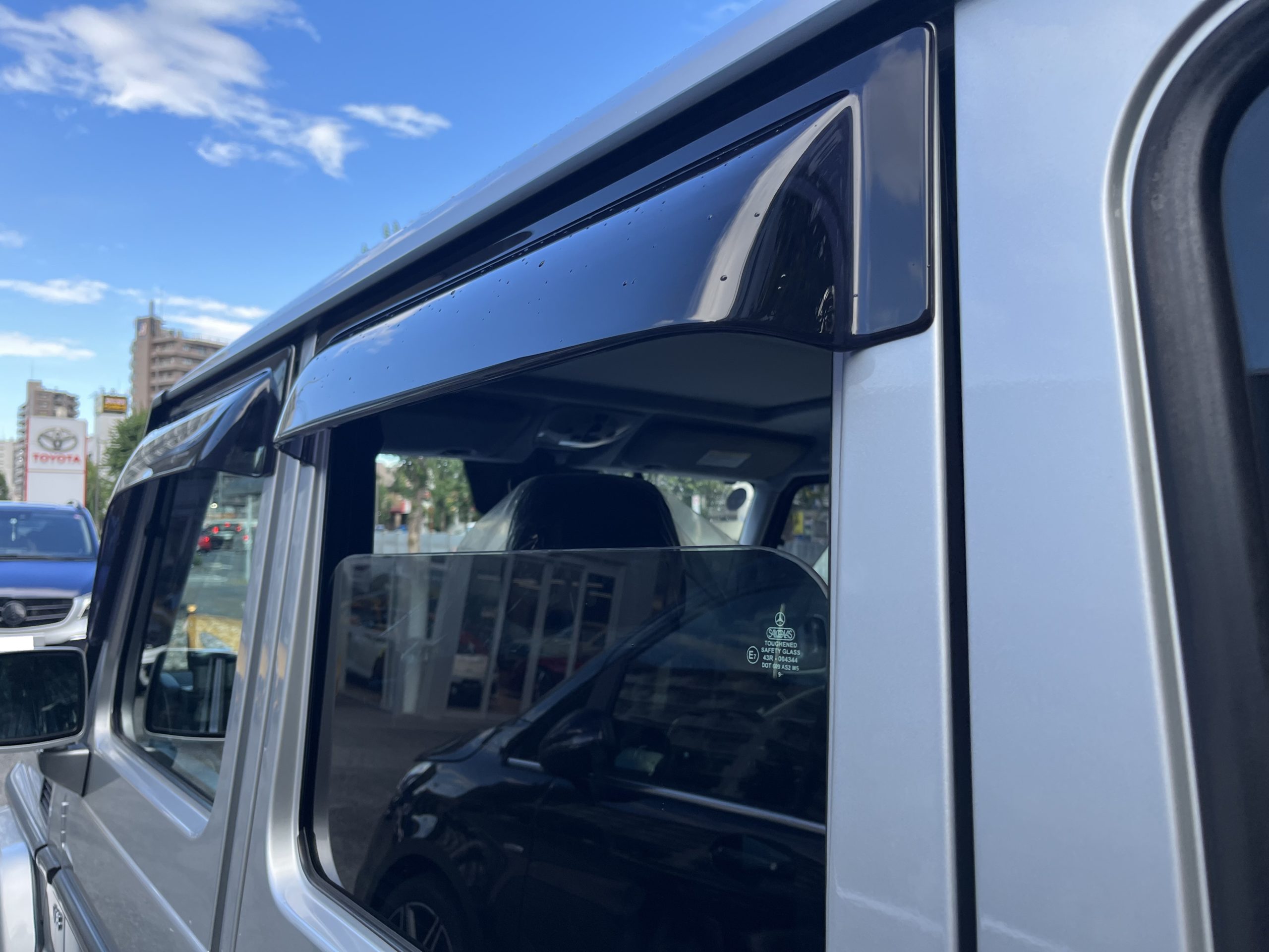 W463 ゲレンデ G550 G350d 窓落ち ウインドレギュレーター交換 Bond 葛飾