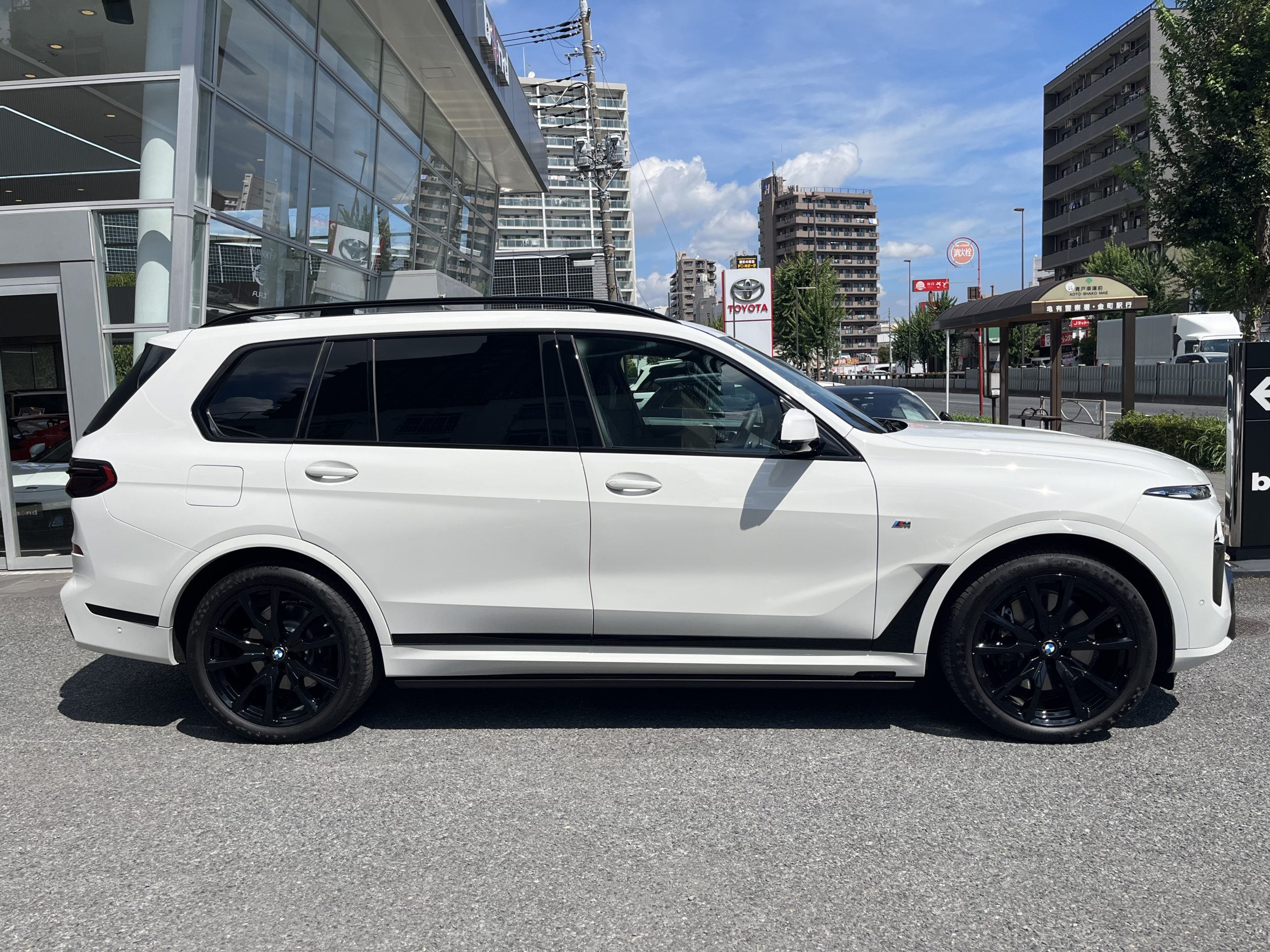BMW　X7　G07　電動ステップ　BOND　Bond葛飾