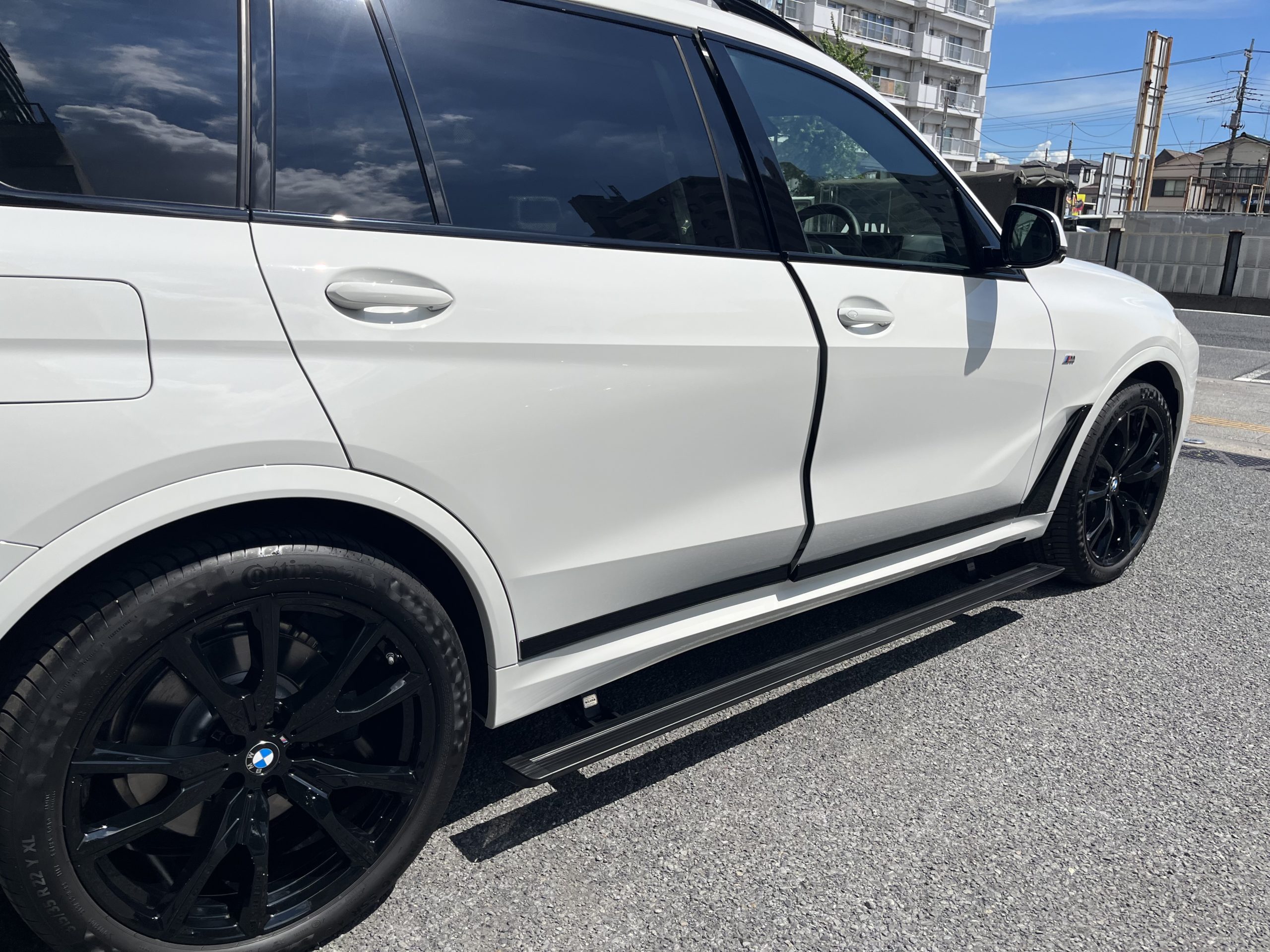 BMW　X7　G07　電動ステップ　BOND　Bond葛飾