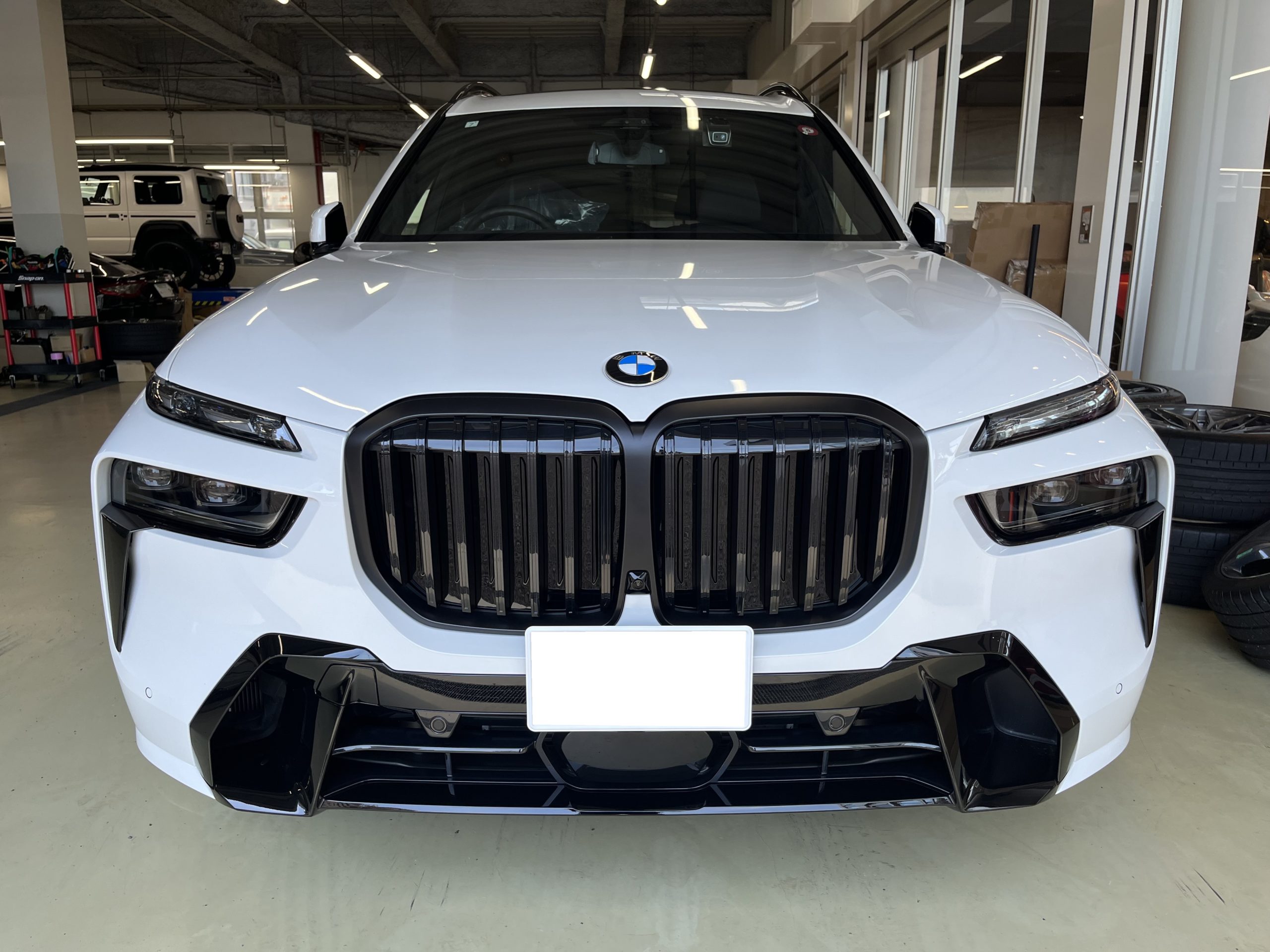 BMW　X7　G07　電動ステップ　BOND　Bond葛飾