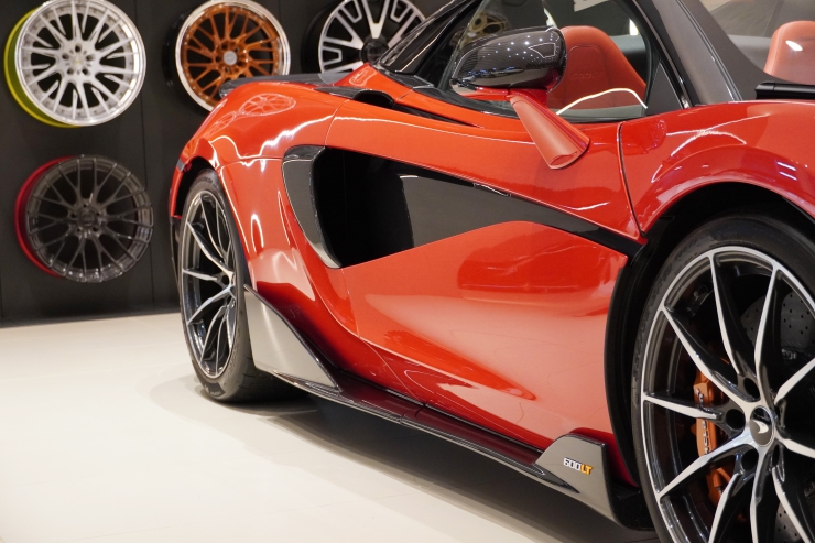600LT マクラーレン バーミリオンレッド