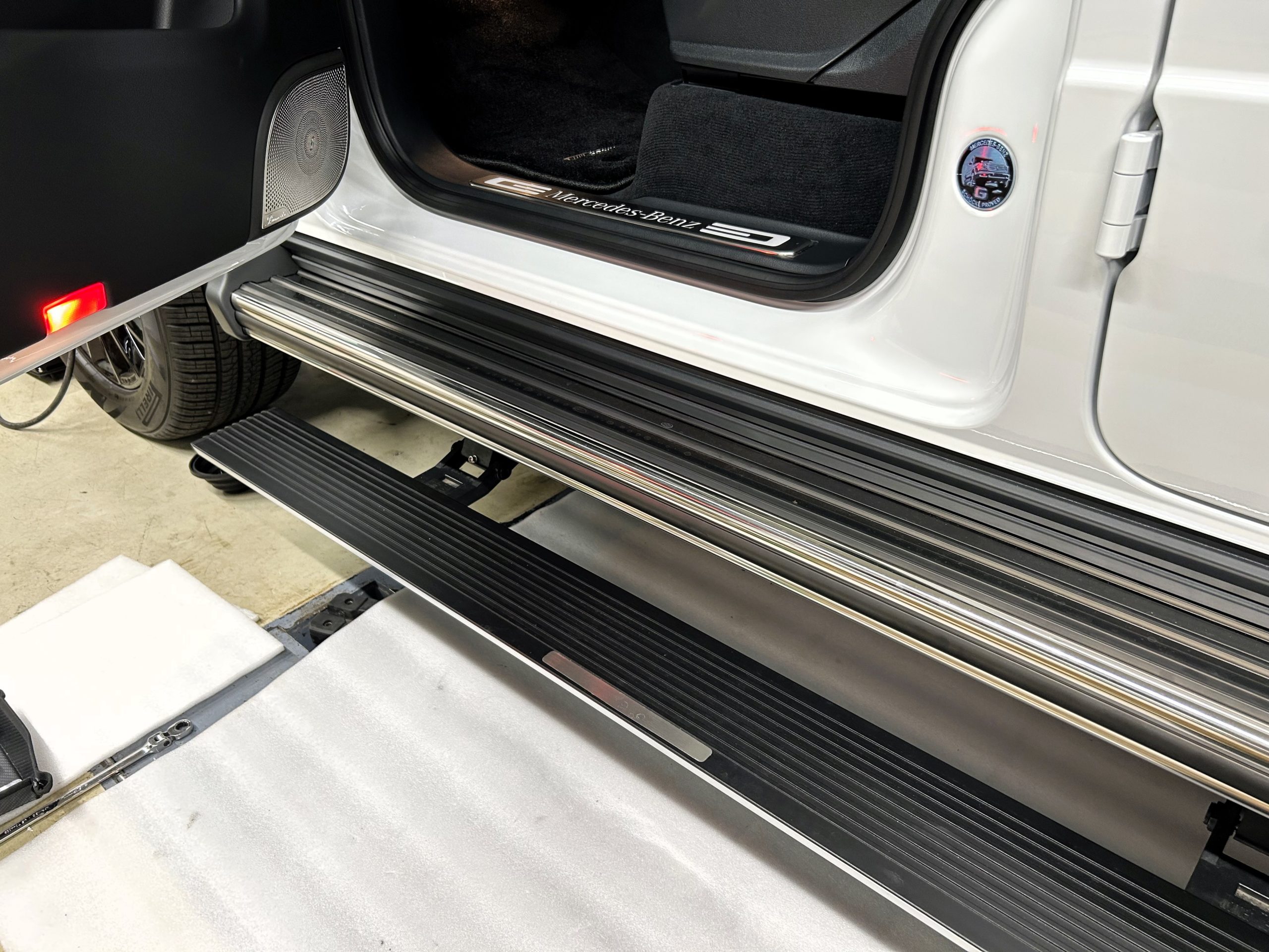 ﾍﾞﾝﾂ ｹﾞﾚﾝﾃﾞ Gｸﾗｽ W463A 電動ｻｲﾄﾞｽﾃｯﾌﾟ bond 葛飾