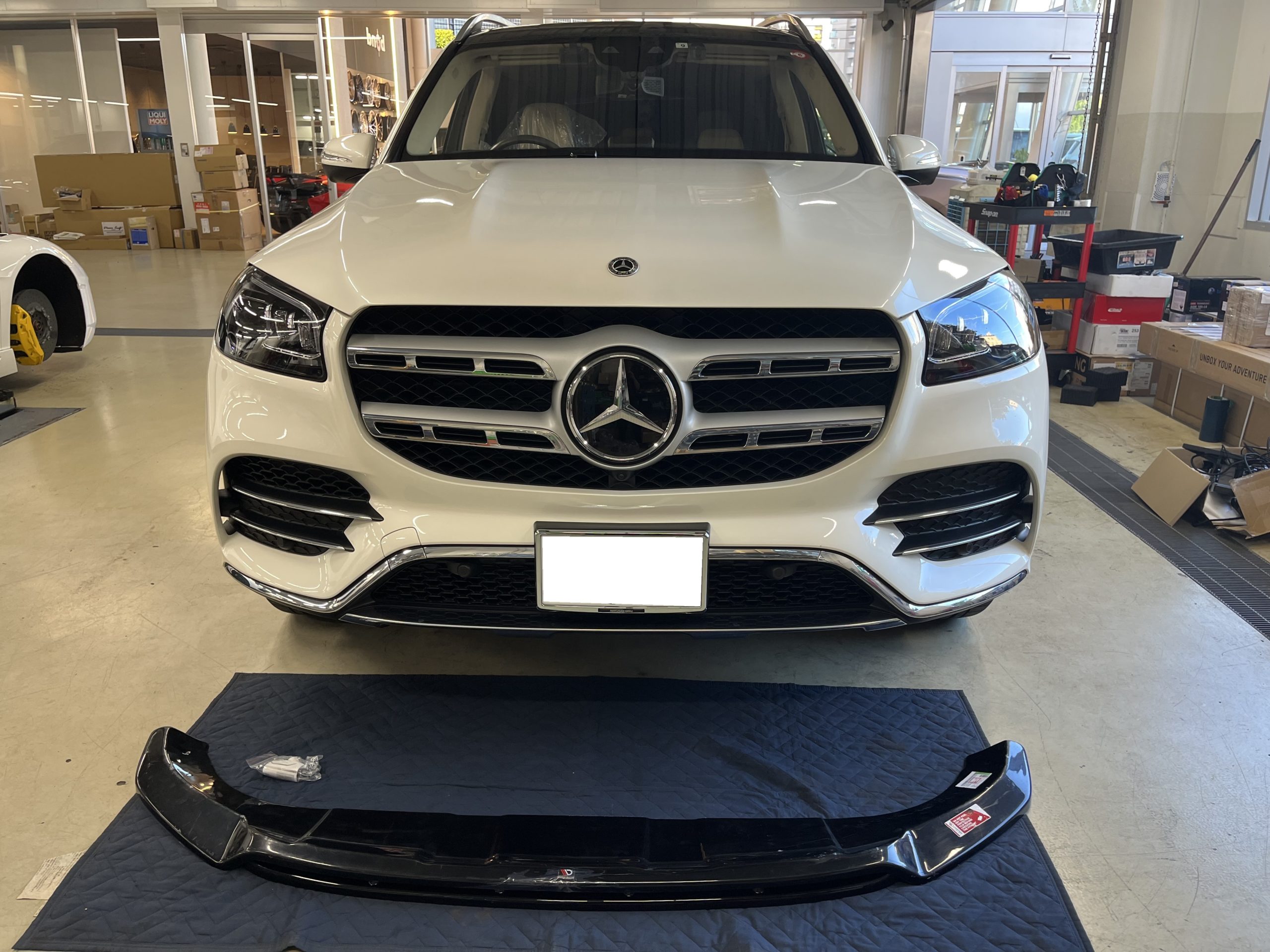GLS400ｄ　メルセデスベンツ　MAXTON design　フロントリップ　X167　Bond葛飾
