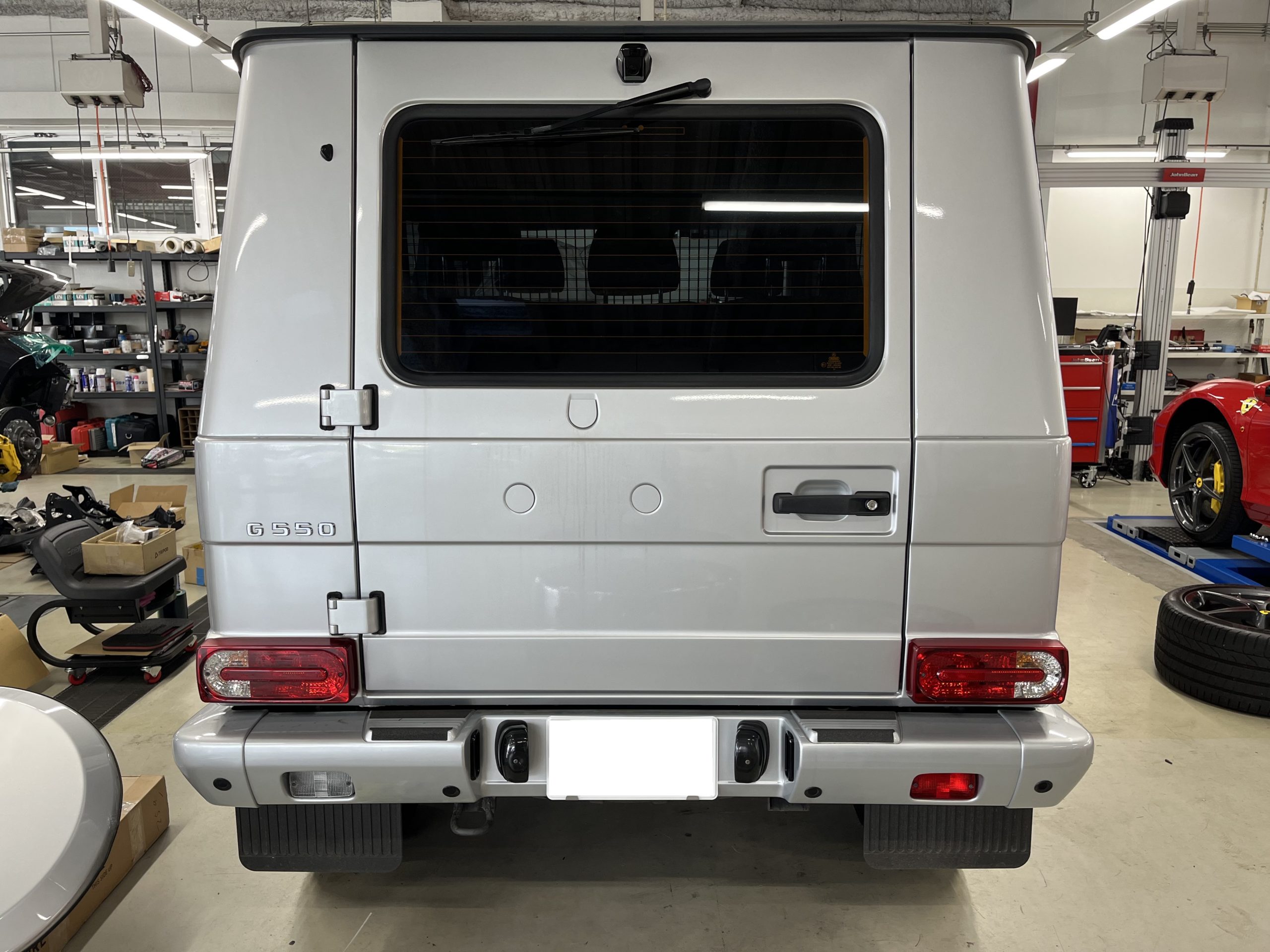 W463　ｹﾞﾚﾝﾃﾞ FRONTRUNNER　ﾙｰﾌﾗｯｸ　CURT　ﾋｯﾁﾒﾝﾊﾞｰ　背面タイヤレス　セルモーター修理　G550　ルーフアンテナ交換　BOND葛飾