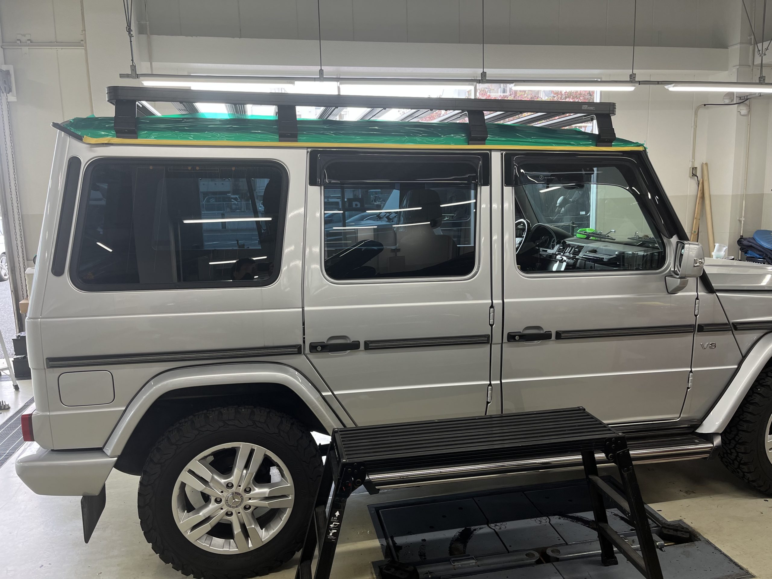 W463　ｹﾞﾚﾝﾃﾞ FRONTRUNNER　ﾙｰﾌﾗｯｸ　CURT　ﾋｯﾁﾒﾝﾊﾞｰ　背面タイヤレス　セルモーター修理　G550　ルーフアンテナ交換　BOND葛飾