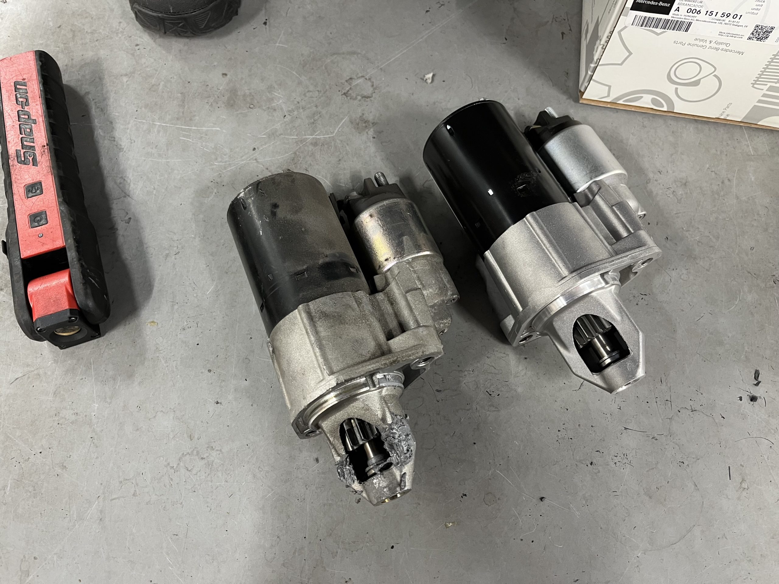 W463　ｹﾞﾚﾝﾃﾞ FRONTRUNNER　ﾙｰﾌﾗｯｸ　CURT　ﾋｯﾁﾒﾝﾊﾞｰ　背面タイヤレス　セルモーター修理　G550　ルーフアンテナ交換　BOND葛飾
