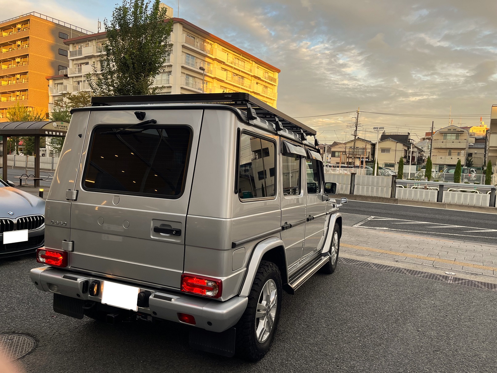 W463　ｹﾞﾚﾝﾃﾞ FRONTRUNNER　ﾙｰﾌﾗｯｸ　CURT　ﾋｯﾁﾒﾝﾊﾞｰ　背面タイヤレス　セルモーター修理　G550　ルーフアンテナ交換　BOND葛飾