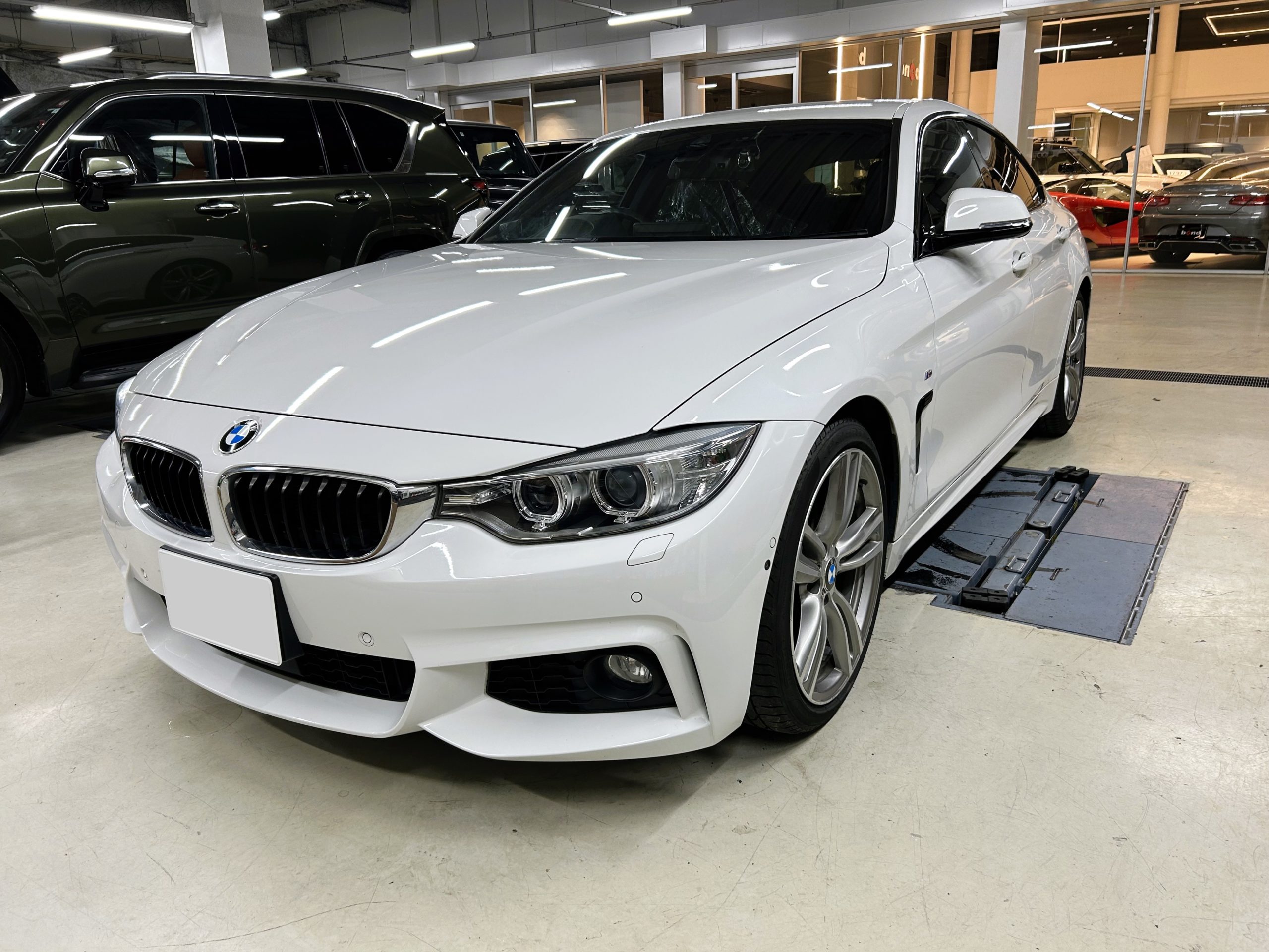 BMW F36 4シリーズ ルームミラー修理 bond 葛飾