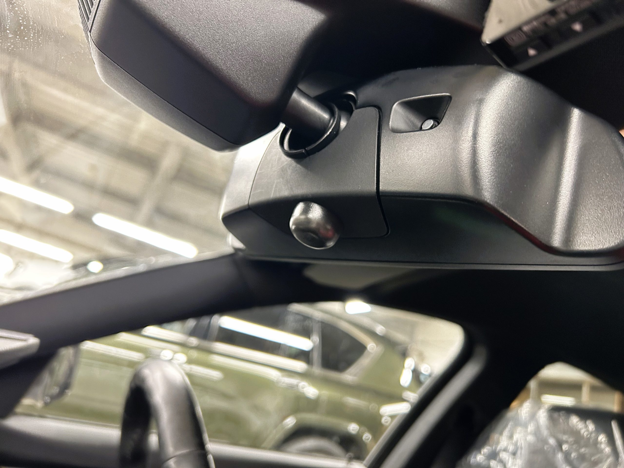 BMW F36 4シリーズ ルームミラー修理 bond 葛飾
