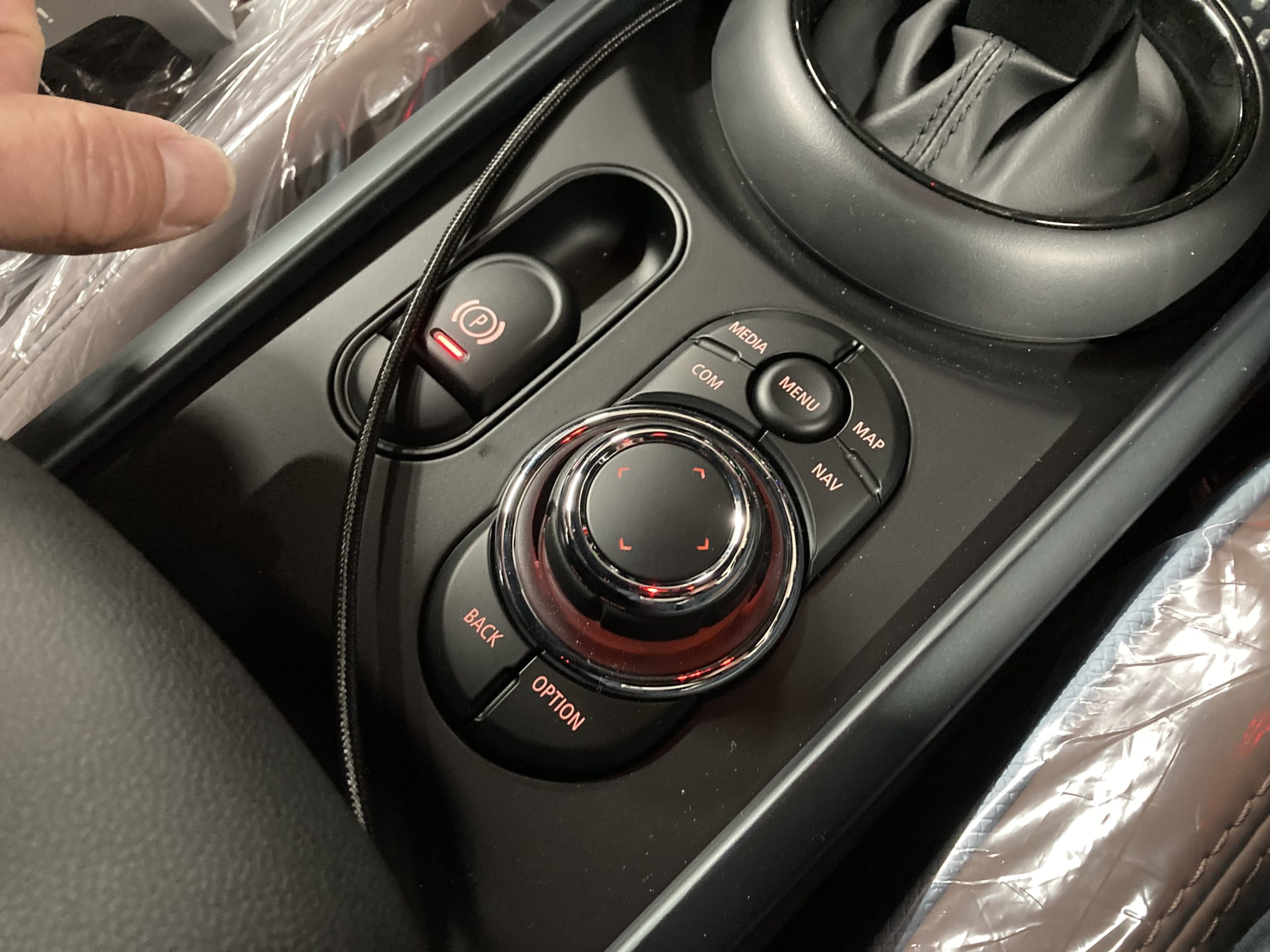 MINI クラブマン F54 地デジ スマートフォン ミラーリング ドライブレコーダー BOND 葛飾 東京都