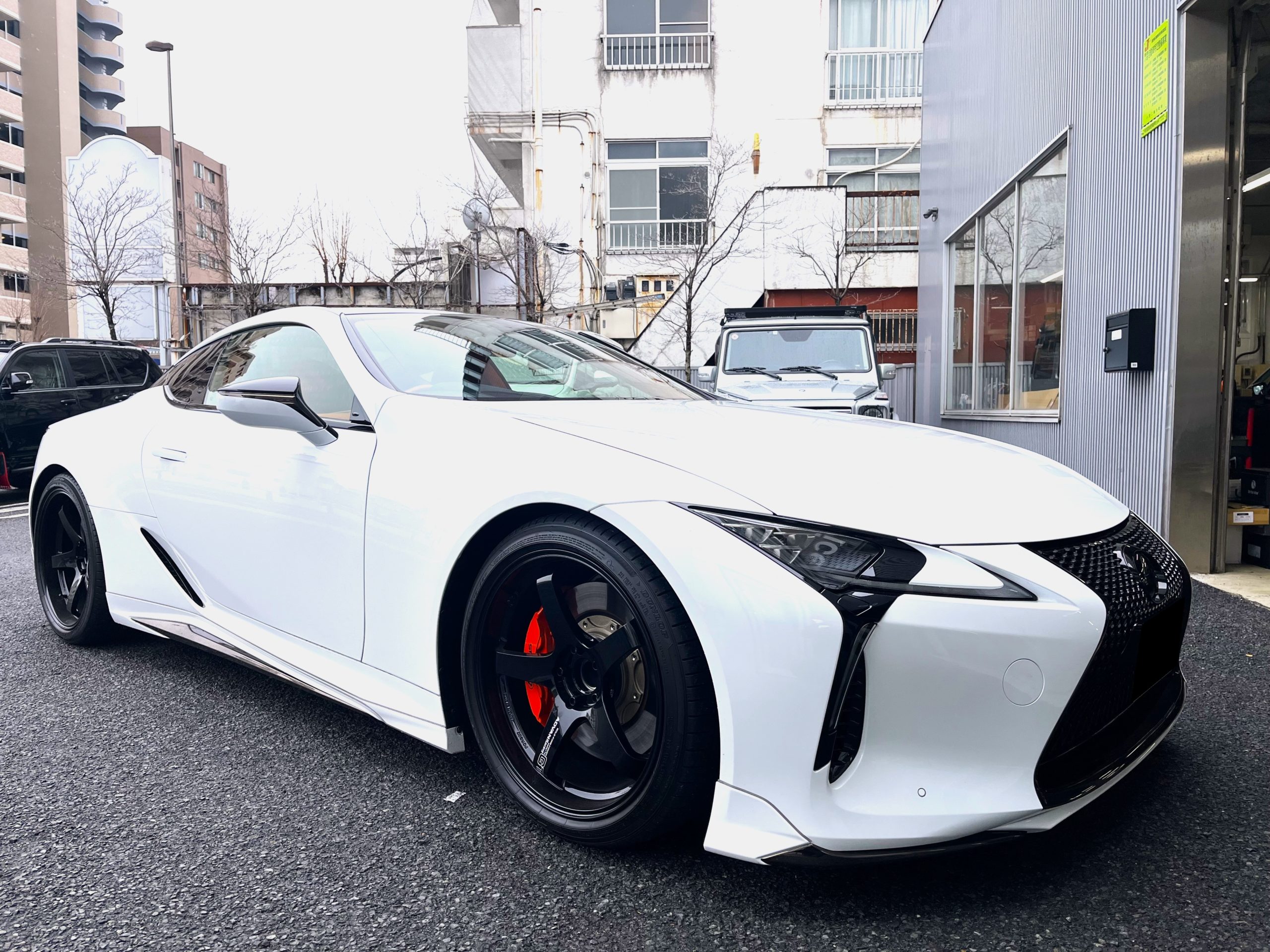レクサスLCステアリングカーボン加工 LC500ステアリングカーボン加工 Bond葛飾