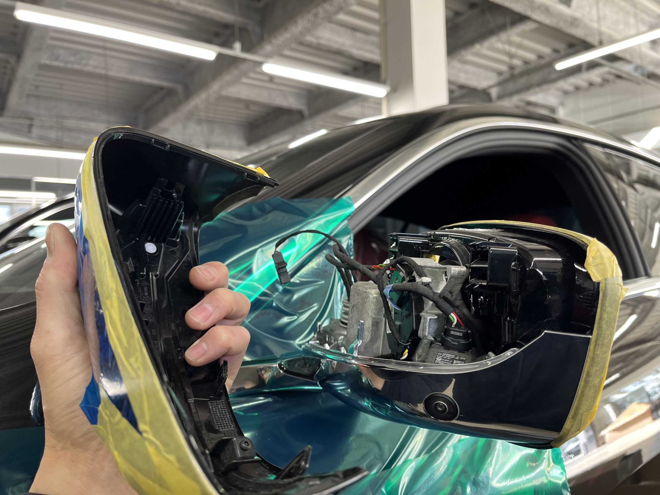 BMW8ｼﾘｰｽﾞｶｰﾎﾞﾝ　G16ｶｰﾎﾞﾝﾐﾗｰ　3Dﾃﾞｻﾞｲﾝ　ｱｰﾑﾄﾞﾌﾗｯｼｬｰ　BOND葛飾