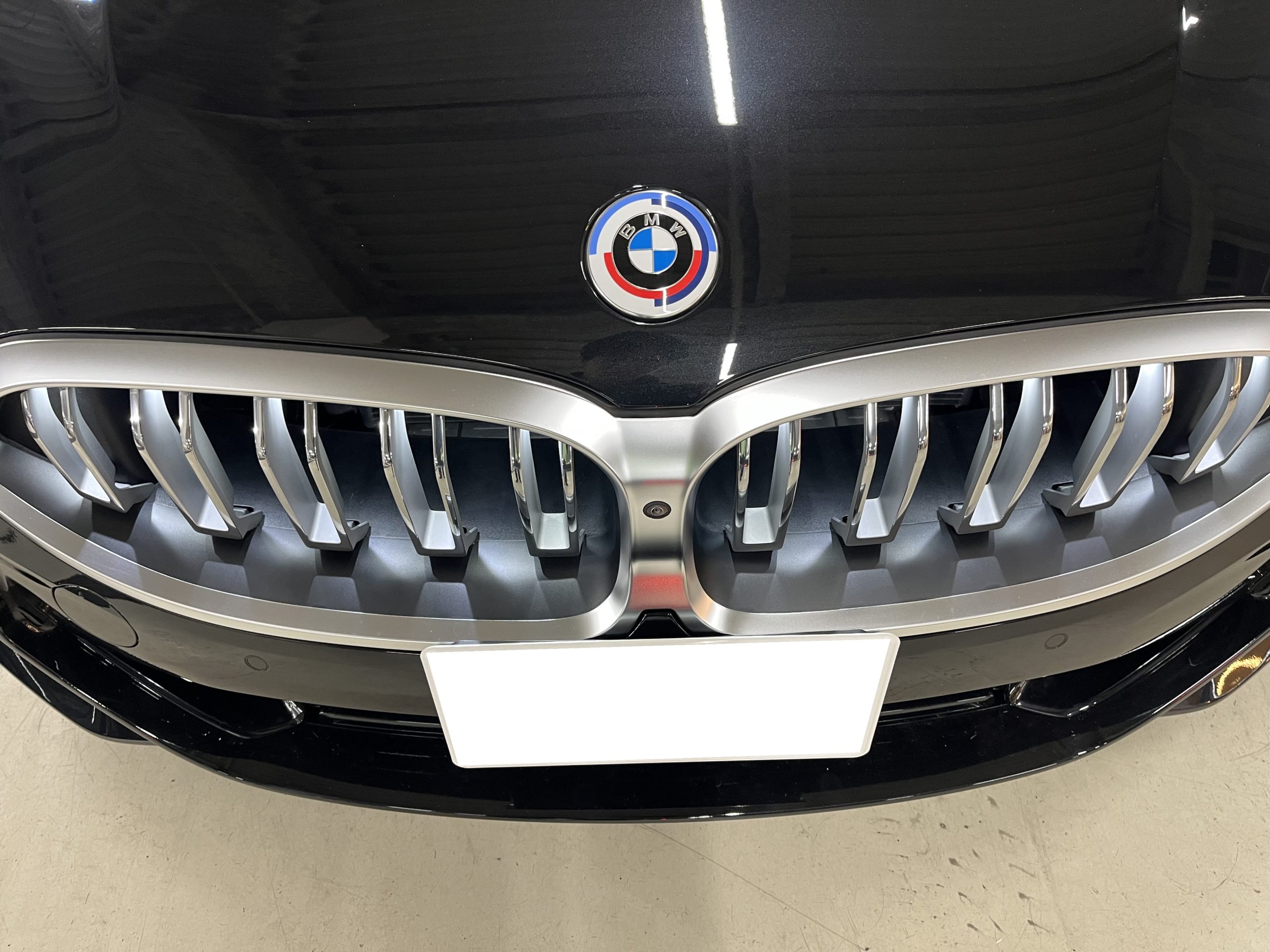 BMW8ｼﾘｰｽﾞｶｰﾎﾞﾝ　G16ｶｰﾎﾞﾝﾐﾗｰ　3Dﾃﾞｻﾞｲﾝ　ｱｰﾑﾄﾞﾌﾗｯｼｬｰ　BOND葛飾