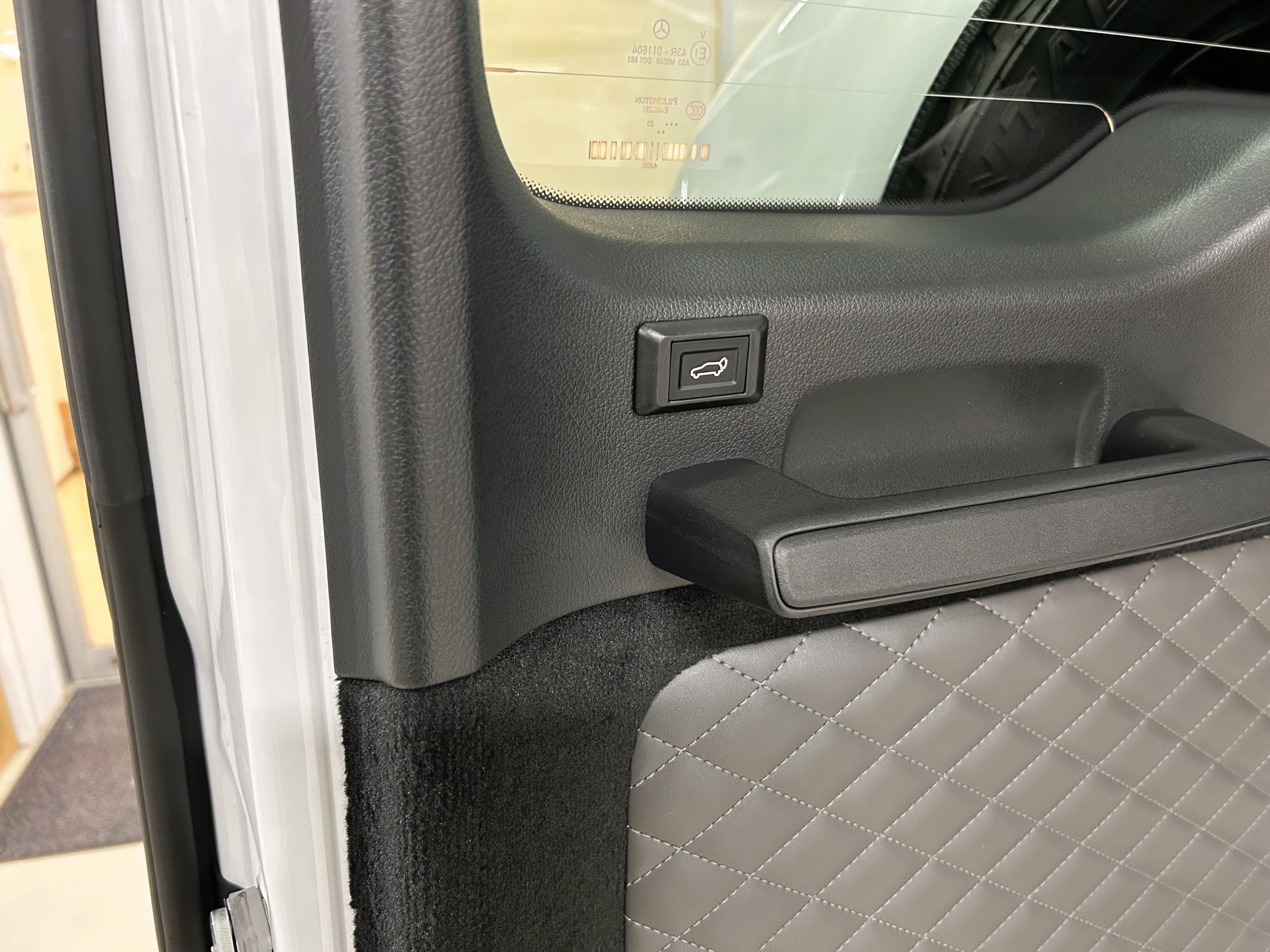 ベンツ W463A G400D パワーバックドア bond 葛飾