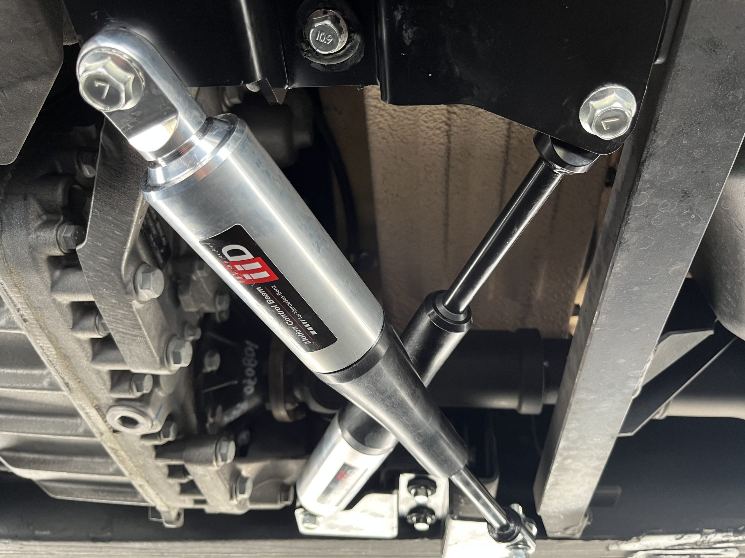 ｹﾞﾚﾝﾃﾞ　Gｸﾗｽ　W463　G55　G350d　350ブルーテック　乗り心地改善　ﾎﾞﾃﾞｨﾀﾞﾝﾊﾟｰ　MCB　IID　BOND葛飾