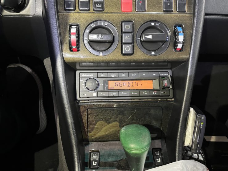 W124 E500 500E 最後のメルセデス ミディアムクラス デッキ交換 BOND葛飾
