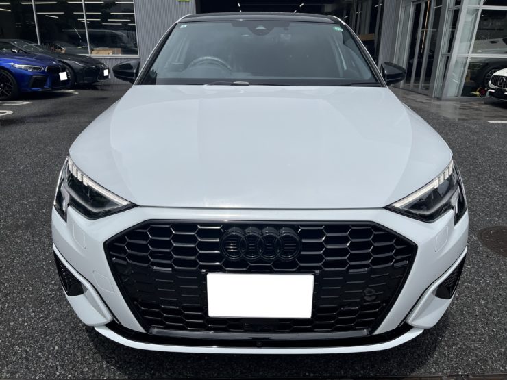 AudiA3 デジタルインナーミラー 前後ドラレコ Laboon! フロントカメラ サイドカメラ ワーニングランプ ブラックアウト