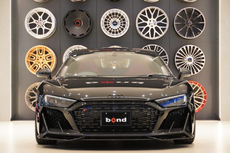 ボンド葛飾 アウディ R8 V10 パフォーマンス
