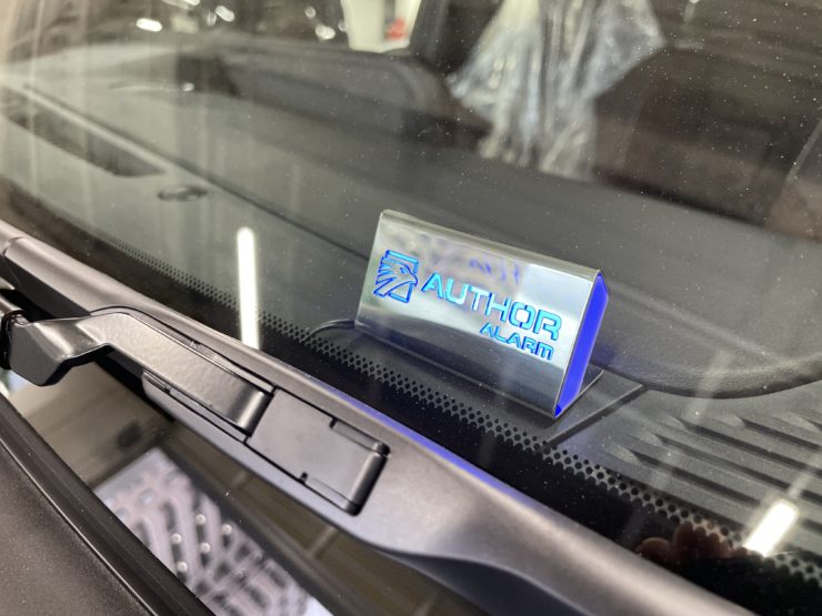 ランクル２５０　セキュリティ　IGLA　IGLAALARM　オーサーアラーム　イグラ　葛飾　東京都　ボンド　BOND