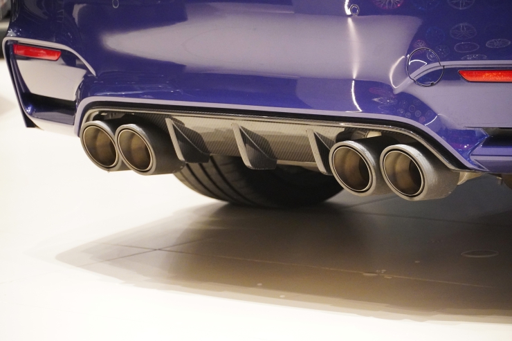 ボンド葛飾 BMW M4 Edition Heritage