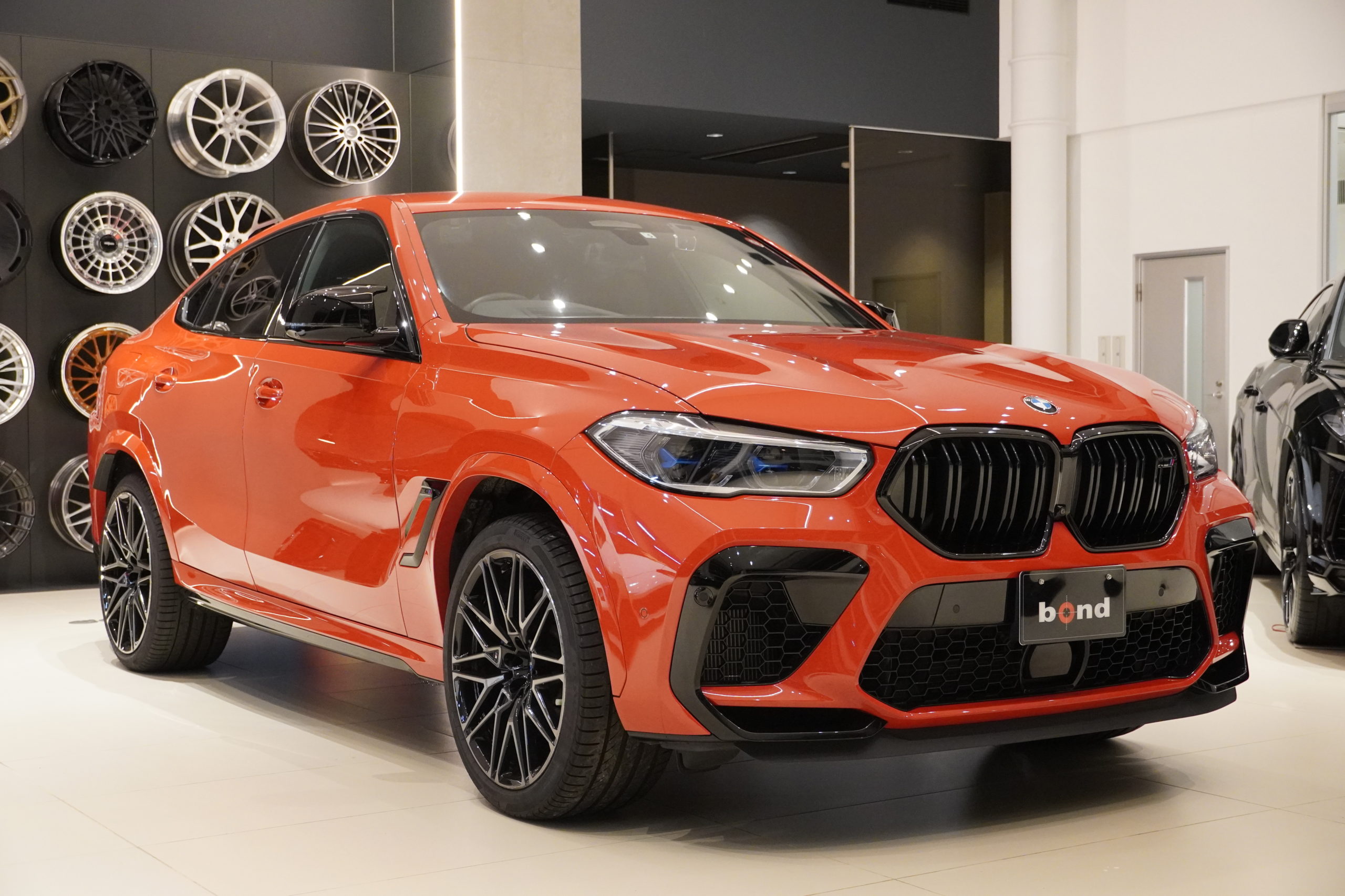 ボンド葛飾 BMW X6Mコンペティション
