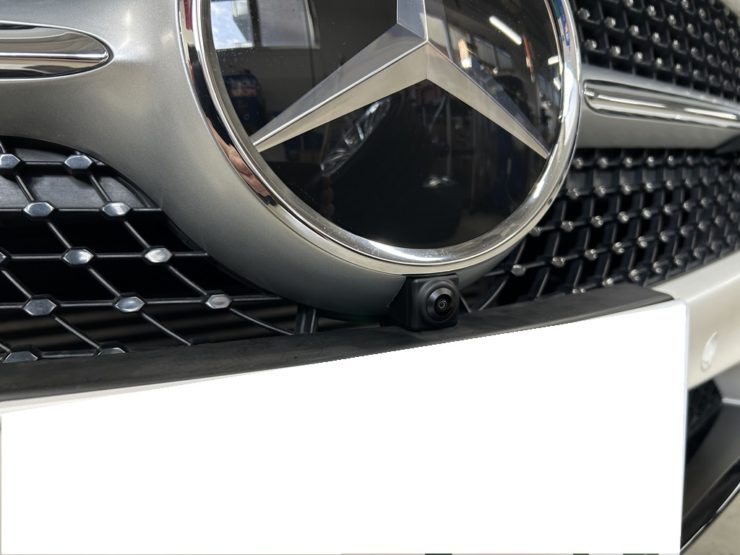 メルセデスベンツ　AMG GT　フロントカメラ　レーダー探知機　　　　　　BOND　葛飾　東京都 ボンド　カスタム