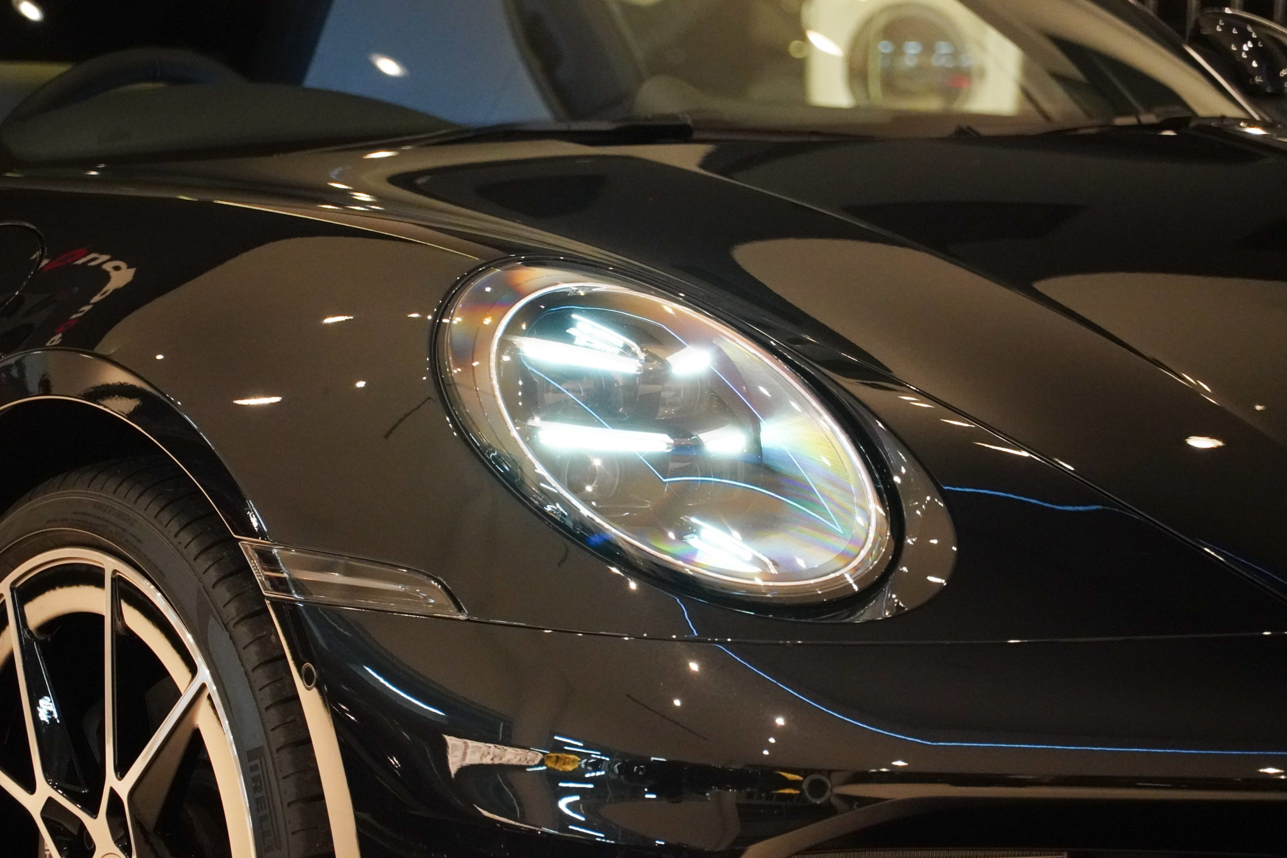 ボンド葛飾 ポルシェ911カレラ(992.2)