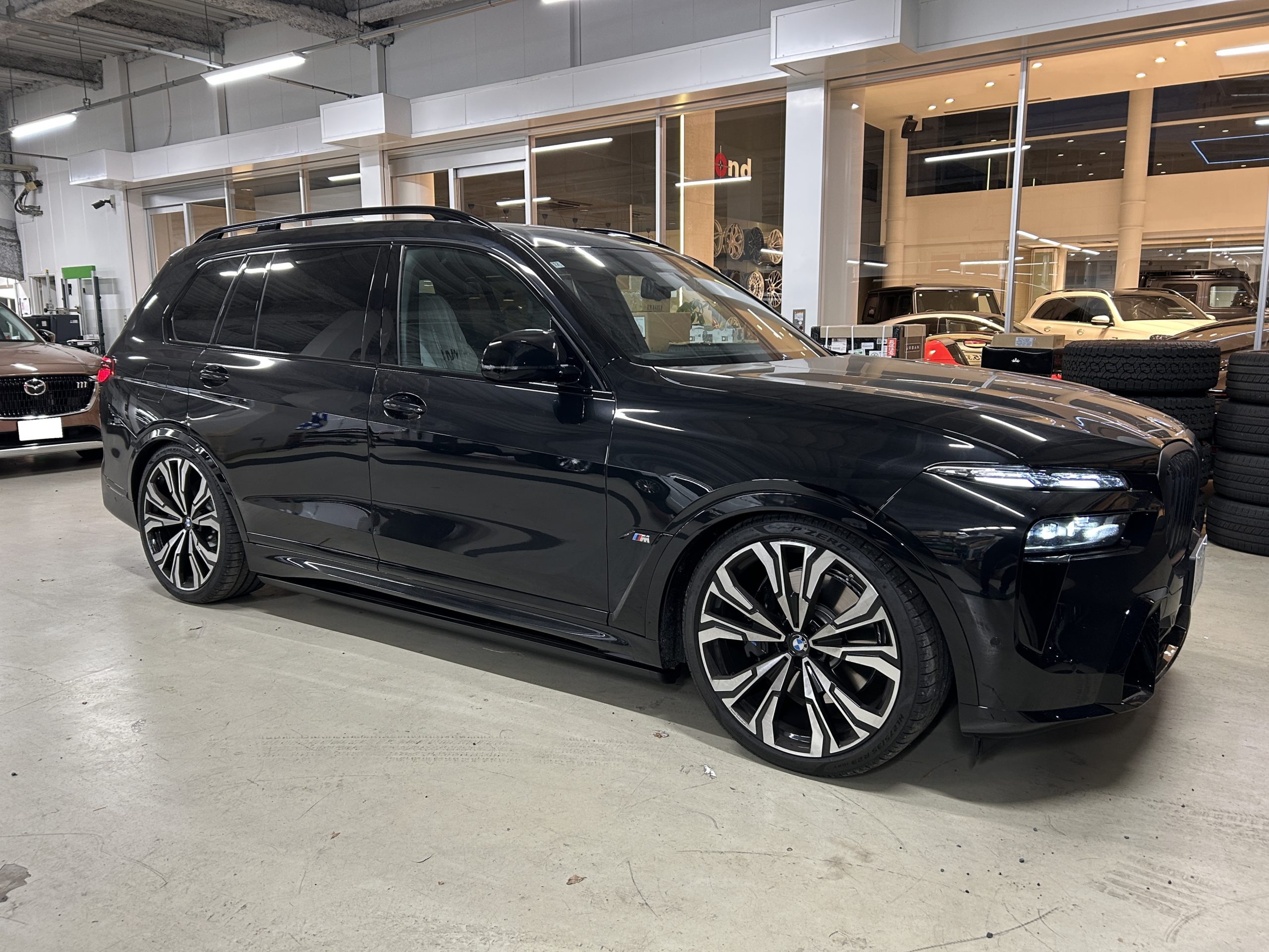 BMW X7 電動さ磯ステップ バルブコントローラー ASR ロワリング TVキャンセラー BOND 葛飾 東京都