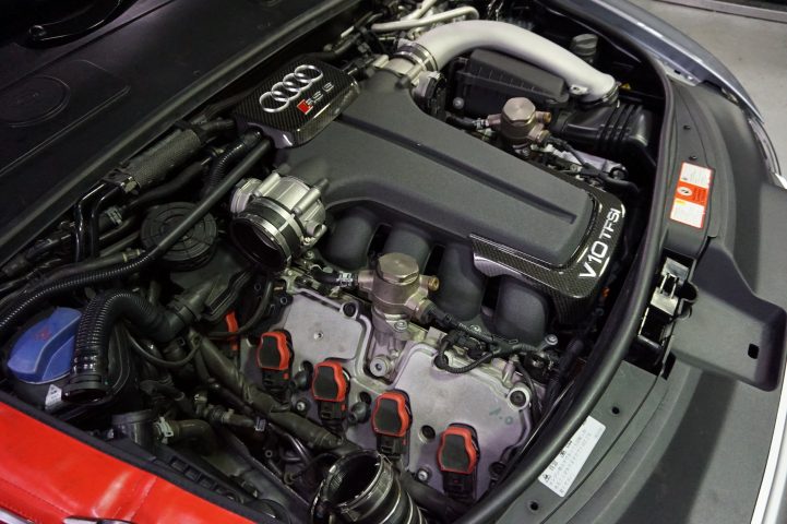 ＲＳ６　ﾌﾟﾗｸﾞ交換