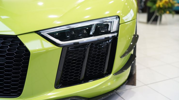 アウディ R8 ランボルギーニ ウラカン アヴェンタドール カプリスト マフラー
