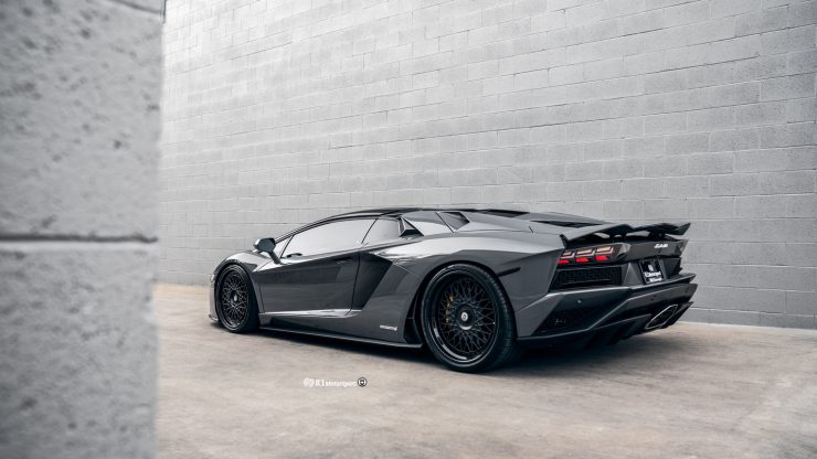 ランボルギーニ HRE アヴェンタドール SVJ ナルドグレー