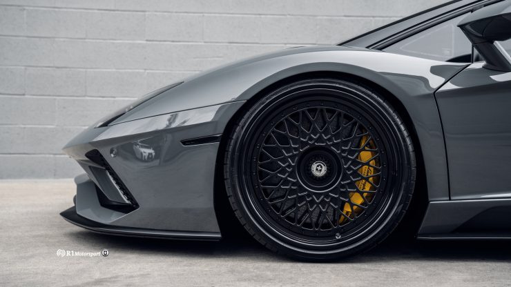 ランボルギーニ アヴェンタドール SVJ HRE