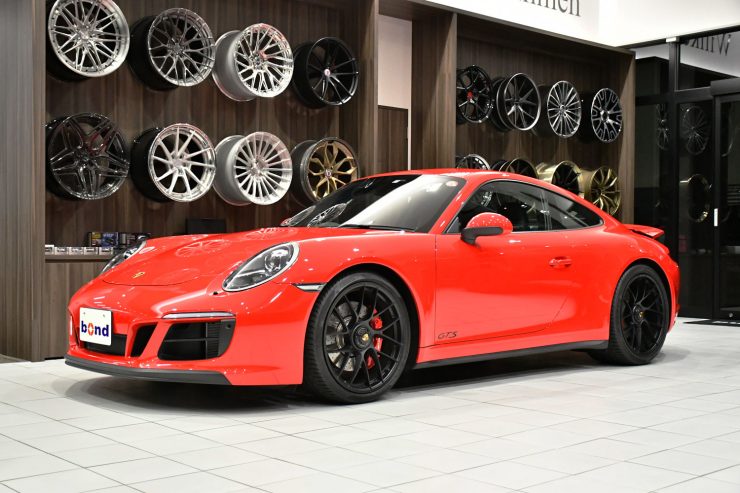 ポルシェ 991.2 GTS センターロック ローダウン マフラー スポーツクロノ