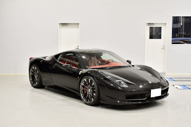 フェラーリ　458　スペチアーレ　ローダウン　HRE　ホイール　マフラー