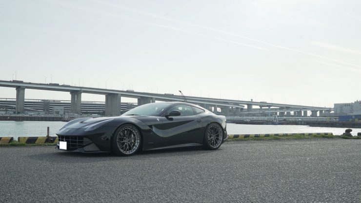 フェラーリ　F12　アナーキー　アメ鍛　ノヴィテック　ダウンサス　マフラー　パワークラフト