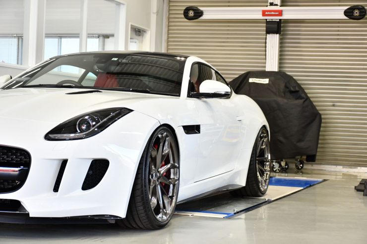 ジャガー　Fタイプ　ローダウン　KW　車高調　ホイール　HRE　アメ鍛
